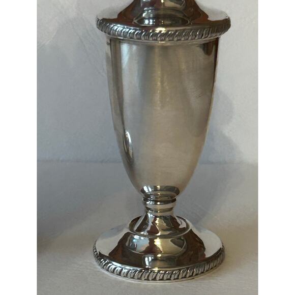 Antique Hunt 1930s 1940s braided Tall Sterling Silver Salt and Pepper Shakers - Picture 7 of 14